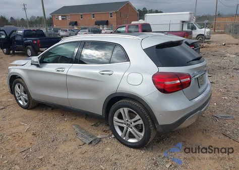 2018 Mercedes-Benz Gla 250 4Matic z USA, uszkodzony, nr VIN WDCTG4GB5JJ531319